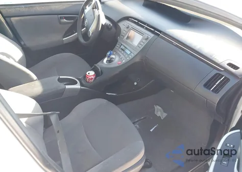 2014 Toyota Prius z USA, uszkodzony, nr VIN JTDKN3DU6E1827060